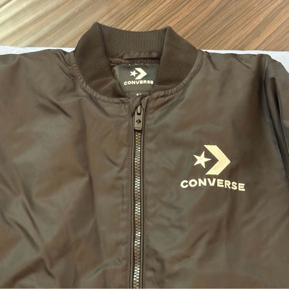 Boys Converse puff jacket size
Medium 10-12
Like new condition 
Outerwear - Picture 4 of 11